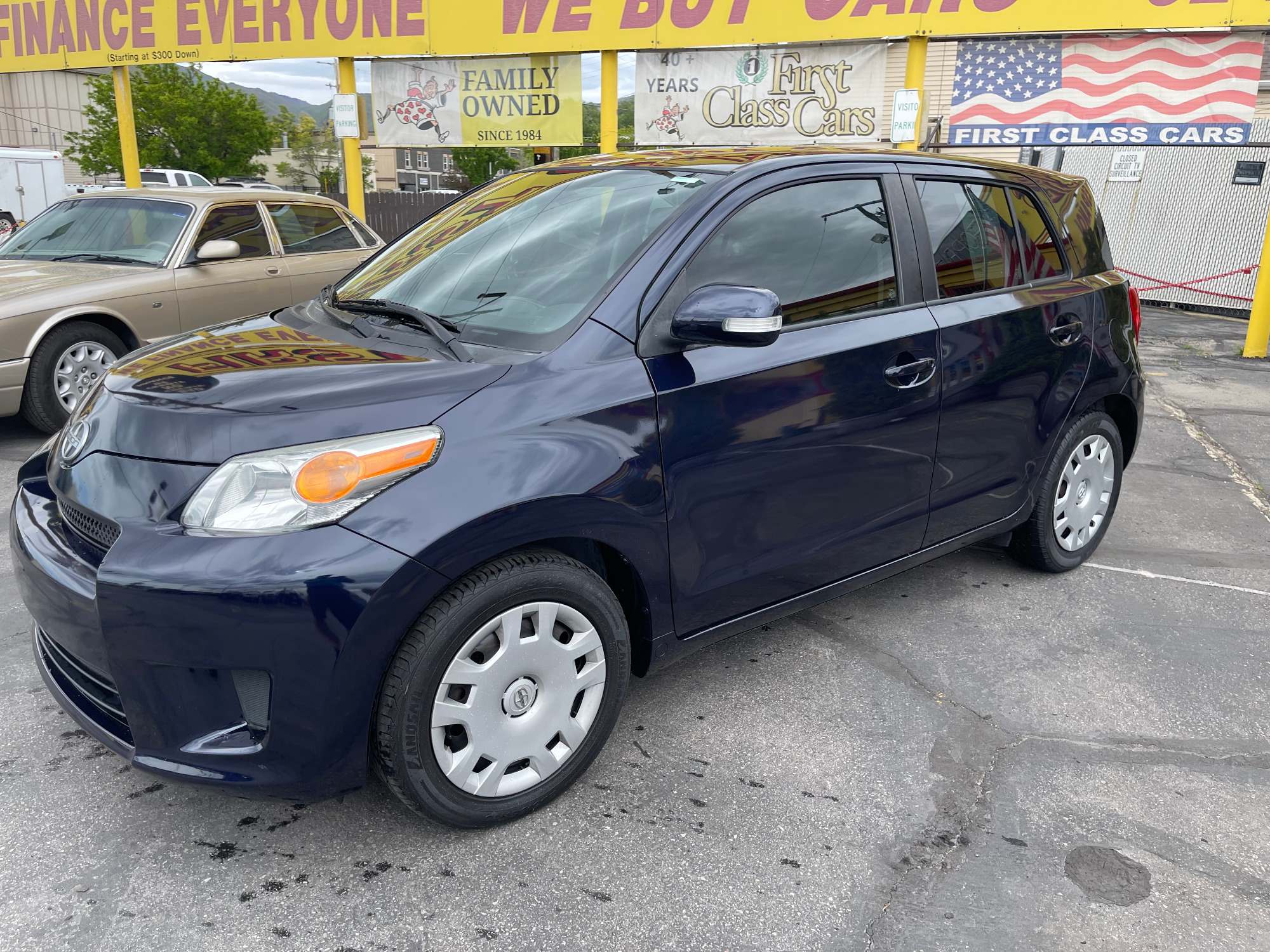 photo of 2010 Scion xD 5-Door